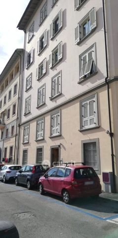 Ufficio in commerciale in Scali delle Barchette
