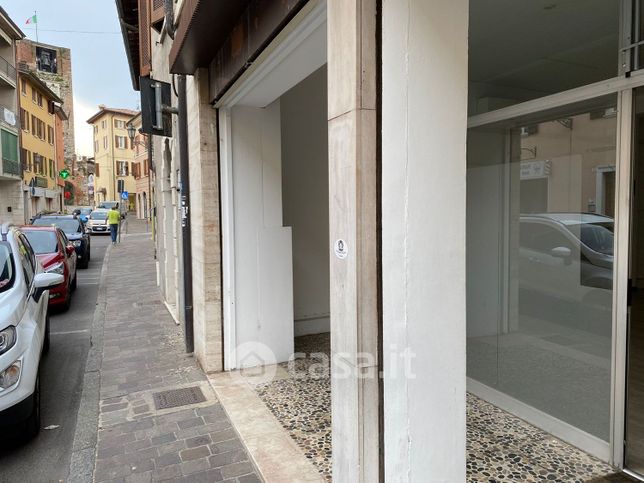 Ufficio in commerciale in Via XX Settembre