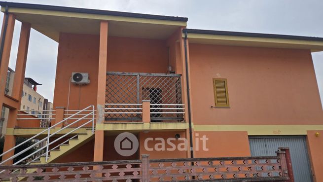 Appartamento in residenziale in Via Filarete 1