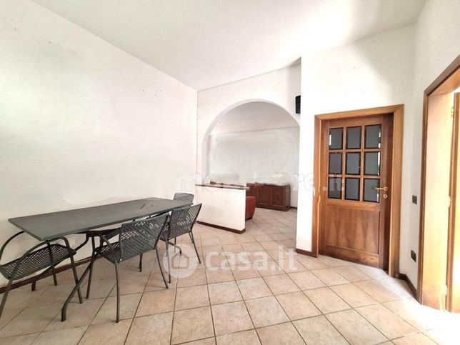 Appartamento in residenziale in Via Macerata