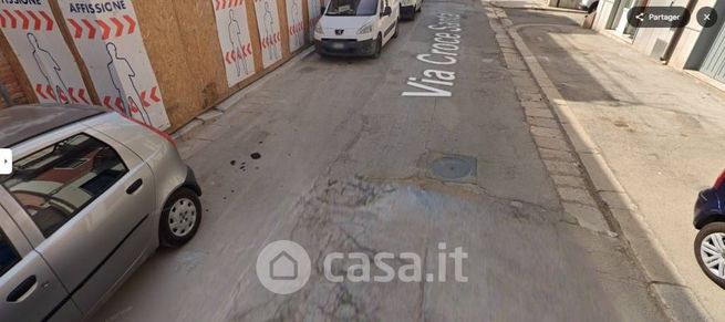 Capannone in commerciale in Via Croce Santa 48