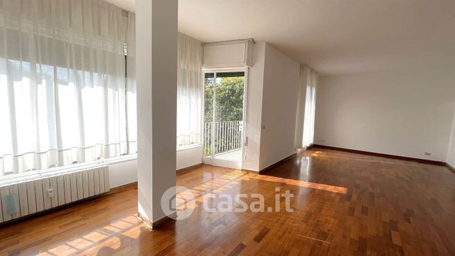 Appartamento in residenziale in Via Umberto I