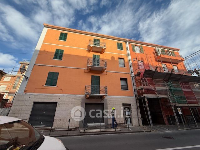 Appartamento in residenziale in Via Genova 43