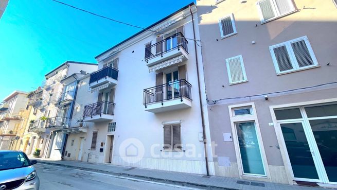 Casa indipendente in residenziale in Via San Martino 81