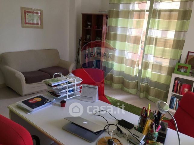 Appartamento in residenziale in Via Giovanni Pascoli 12