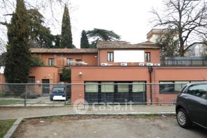 Ufficio in commerciale in Via Giuseppe Saragat