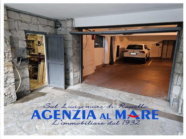 Garage/posto auto in residenziale in 