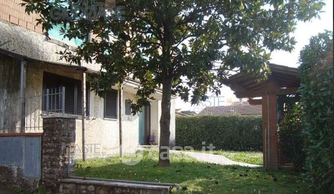 Villa in residenziale in Via Occhibelli F. 298