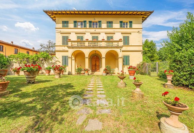 Villa in residenziale in Viale Bruno Buozzi 2