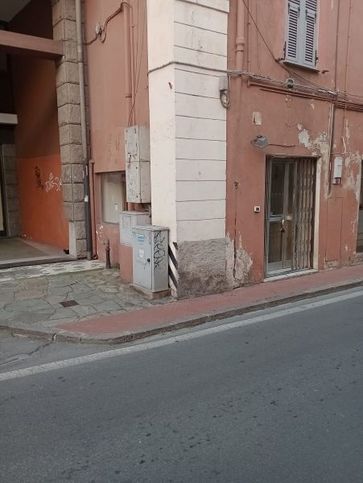 Ufficio in commerciale in