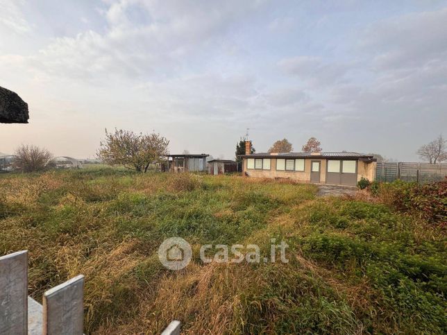 Rustico/casale in residenziale in Via Sandro Pertini