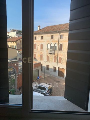 Appartamento in residenziale in Piazza della Motta
