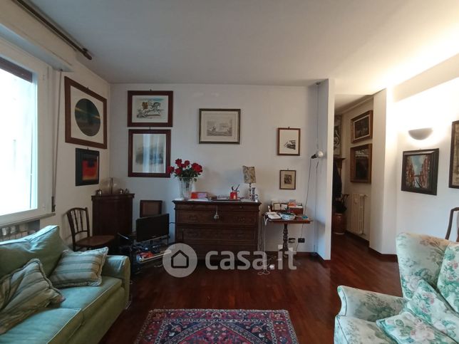 Appartamento in residenziale in Viale Solferino 52