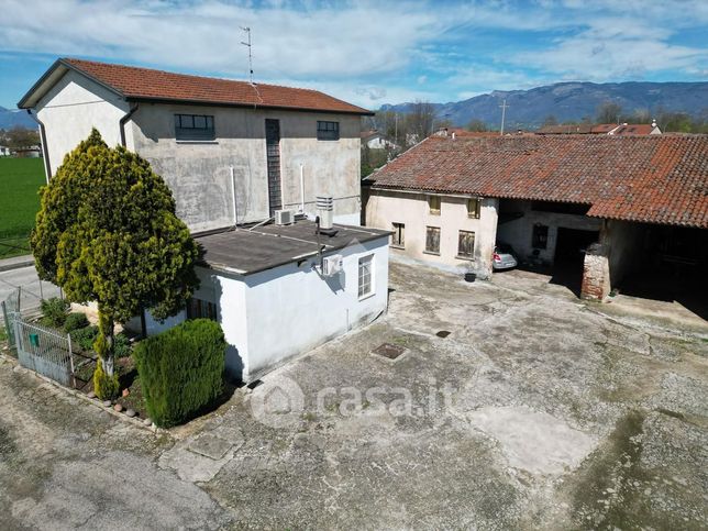 Terreno edificabile in residenziale in Via Vignole 78