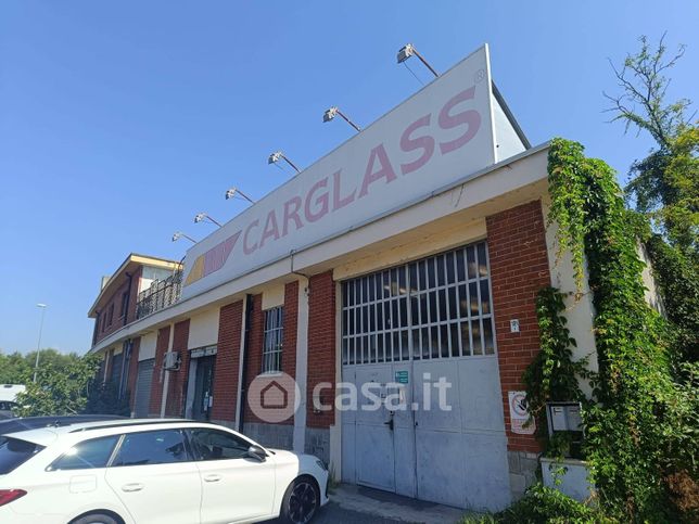 Capannone in commerciale in Lungo Stura Lazio