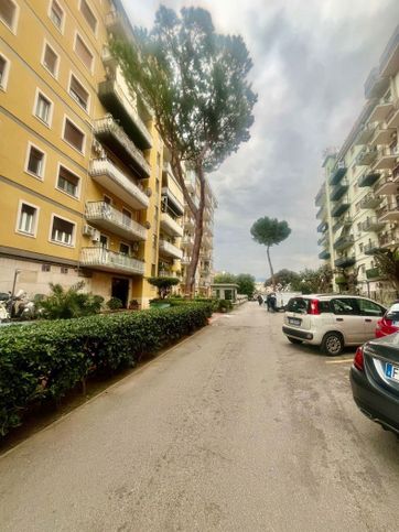 Appartamento in residenziale in Via Cristofaro Scobar 22