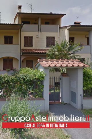 Villetta a schiera in residenziale in Via Bruno Fattori