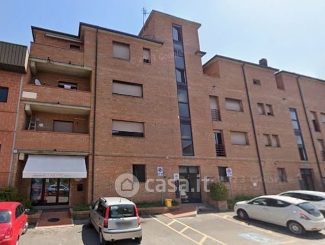Appartamento in residenziale in Via Erbosa 59