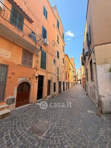 Appartamento in residenziale in Via Andrea Sacchi 54