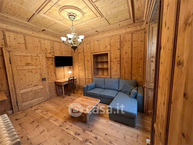 Appartamento in residenziale in Via Alberto de Simoni 35