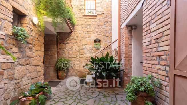 Appartamento in residenziale in Via Stefano Porcari