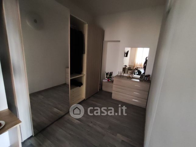 Casa indipendente in residenziale in Via Roma