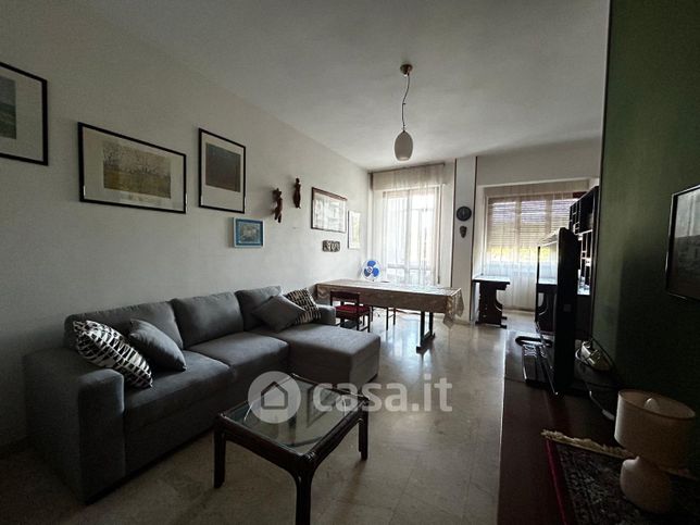 Appartamento in residenziale in Via Genova 36