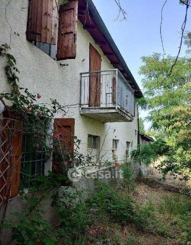 Casa indipendente in residenziale in Via Fondovalle Vecchia 42
