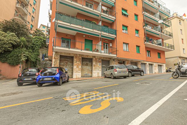 Appartamento in residenziale in Via Aurelio Robino 80