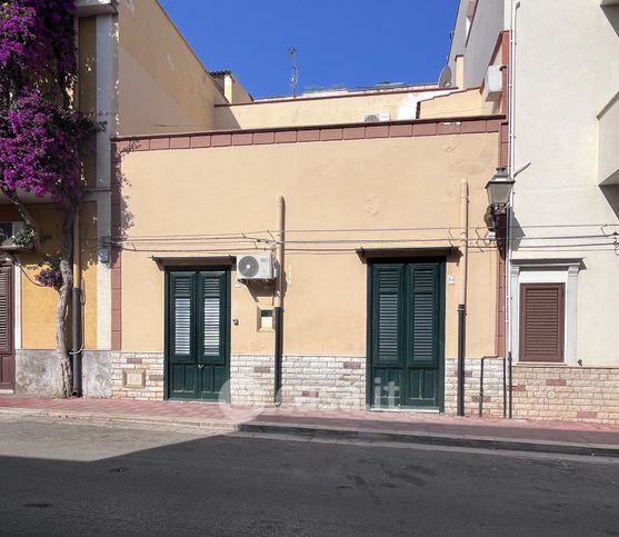 Casa indipendente in residenziale in Via Ruggero Settimo 80