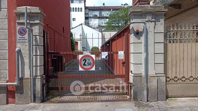 Box/posto auto in residenziale in Via Saluzzo 84