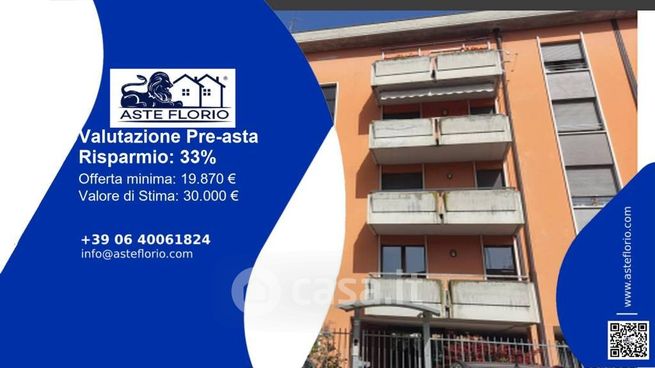 Box/posto auto in residenziale in Via Albere
