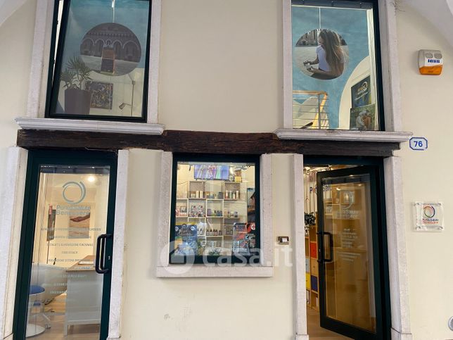 Ufficio in commerciale in Via San Francesco