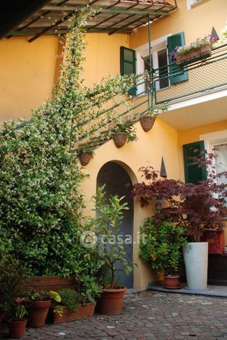 Casa indipendente in residenziale in Via Balzetti 16