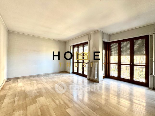 Appartamento in residenziale in Viale Monte Nero 49