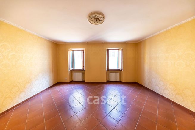 Appartamento in residenziale in Via Rosellini