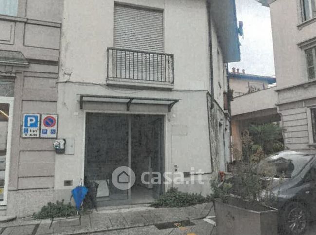 Ufficio in commerciale in Piazza Armando Diaz 9