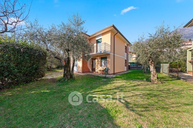 Casa indipendente in residenziale in Via Enrico Fermi