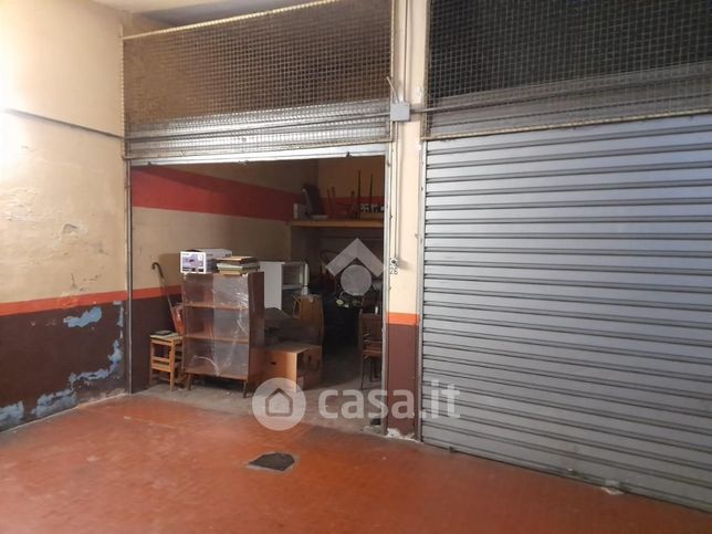 Garage/posto auto in residenziale in Strada alle Basse di Stura