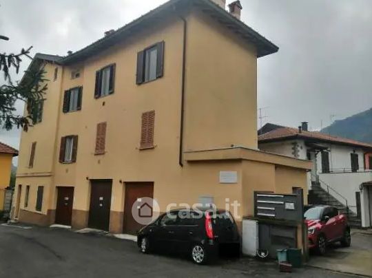 Appartamento in residenziale in Via Cristoforo Solari