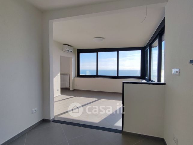 Attico/mansarda in residenziale in Salita Centaura