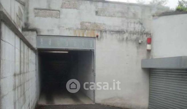 Box/posto auto in residenziale in Via Alberese