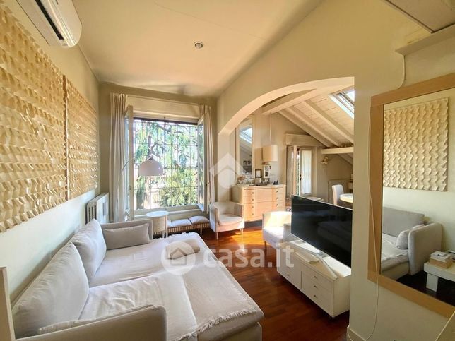Appartamento in residenziale in Via G. Carcano 1