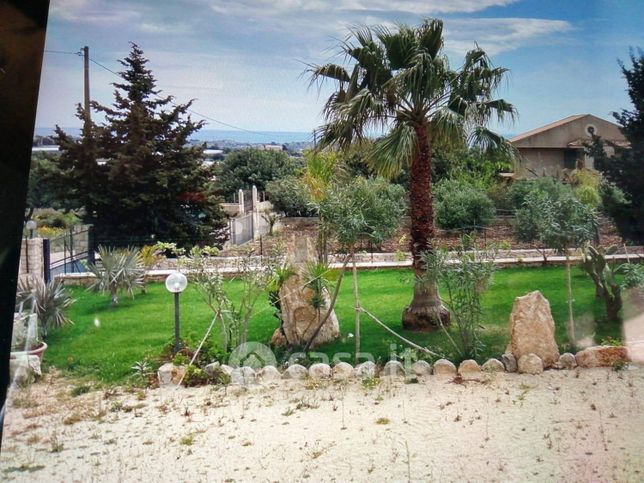 Terreno agricolo in commerciale in Contrada Trippatore