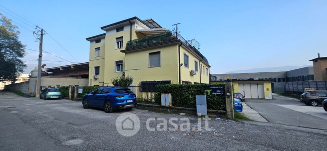 Appartamento in residenziale in Via E. Mattei 15