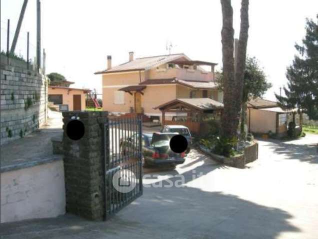 Appartamento in residenziale in Via Tevola 40