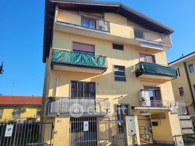 Appartamento in residenziale in Via Monviso