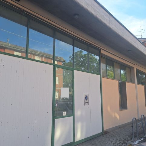 Capannone in commerciale in Via per Scandiano