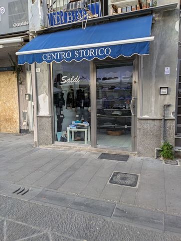 Attivitã /licenza (con o senza mura) in commerciale in Corso della Repubblica