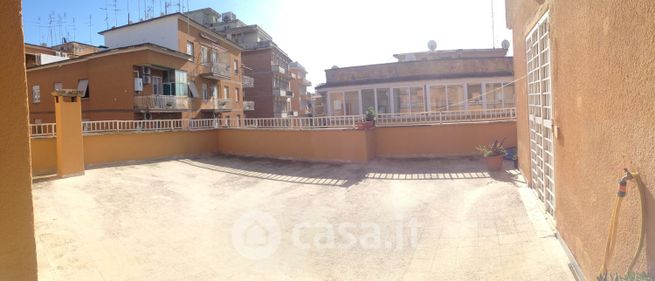 Attico/mansarda in residenziale in Via Giovanni de Calvi, Roma, RM 19